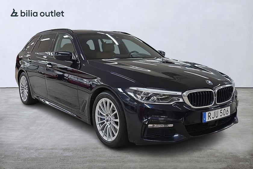Bild 4 av BMW 530d xDrive Touring 530 Steptronic M-Sport Innovation B&W Pano