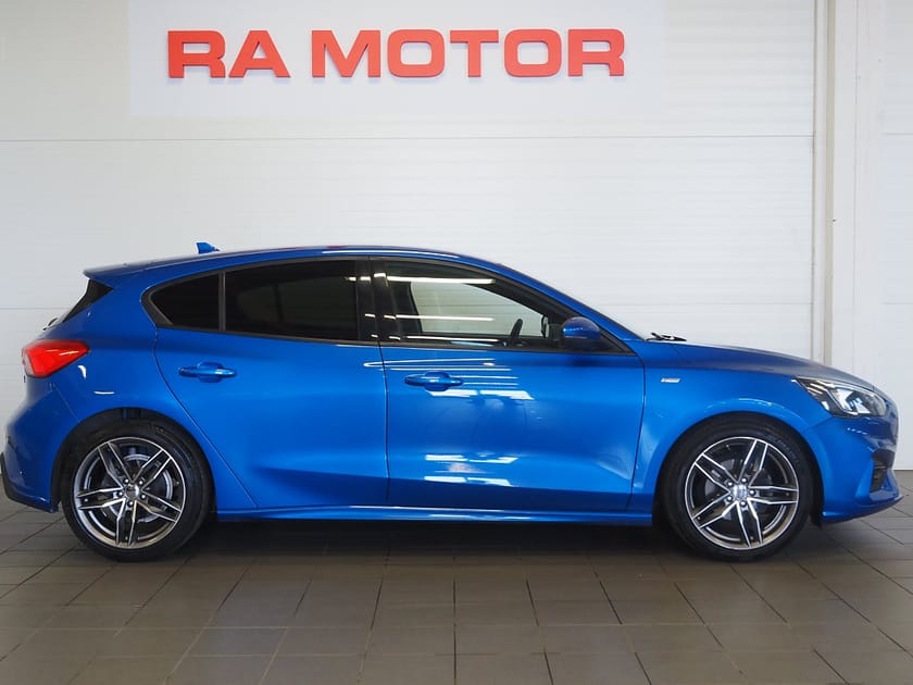 Bild 4 av Ford Focus 1.0 125hk EcoBoost ST-Line | Kamera | B&O |