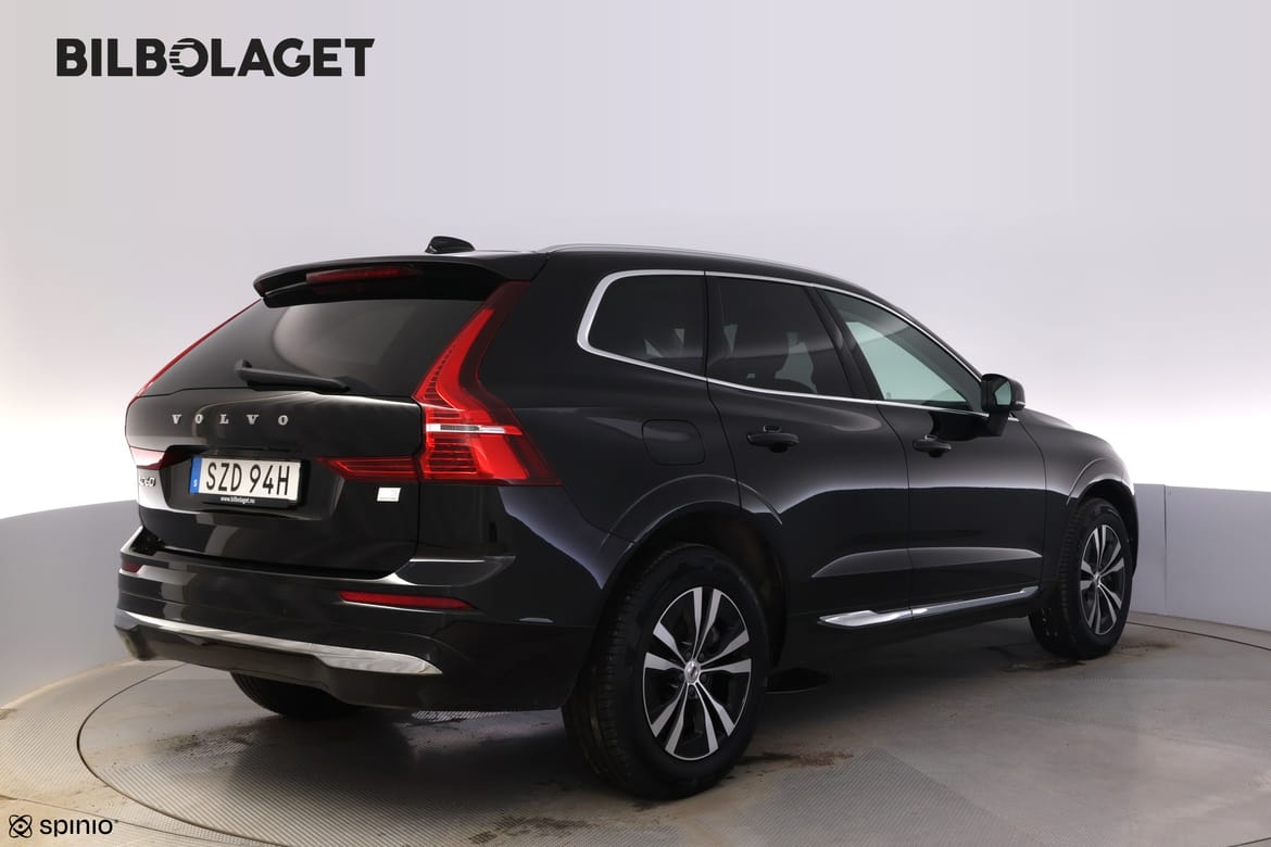 Volvo XC60 2023 - miniatyr 3