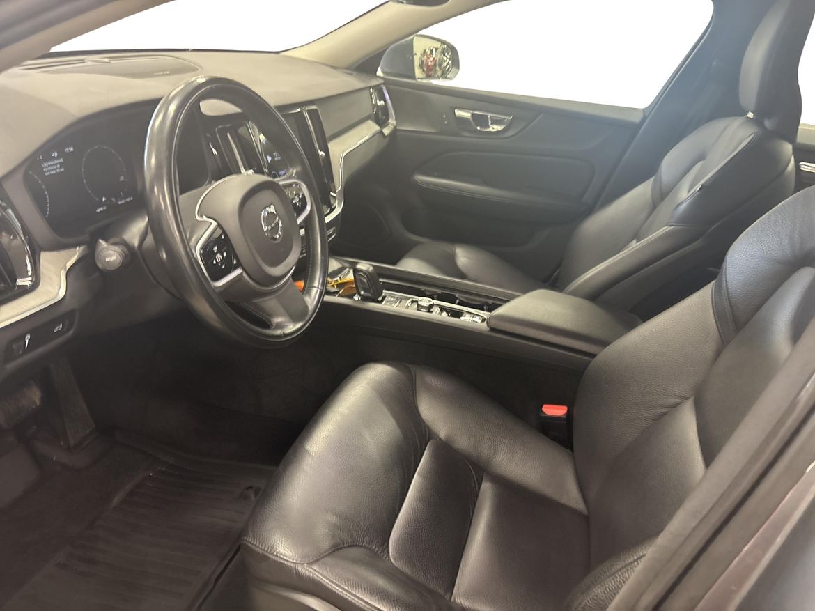 Volvo V60 2021 - miniatyr 6