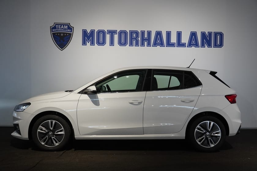 Bild 1 av Škoda Fabia STYLE 1,0 TSI - AUTOMAT / CARPLAY / SENSOR
