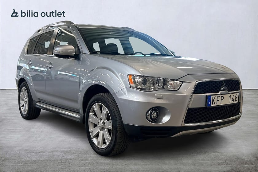 Bild 4 av Mitsubishi Outlander 7-seater 2.2 Di-D AWC Business 7-sits 156hk Drag Läder