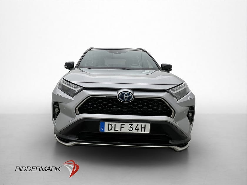 Bild 2 av Toyota RAV4 Plug-in Hybrid 306hk Style Cockpit Backkamera