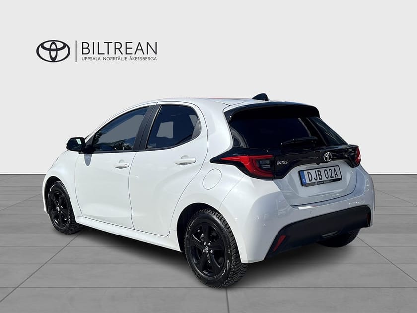 Bild 4 av Toyota Yaris Hybrid 115 115hk Active Plus Säkerhetspaket Vinterhjul