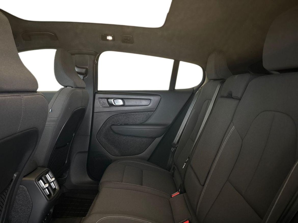 Volvo EC40 2025 - miniatyr 12