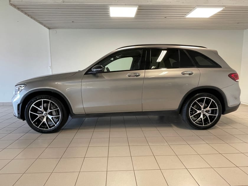 Bild 2 av Mercedes-Benz GLC 220 d 4MATIC AMG Plus Sport Drag Nav 360 kamera Panorama
