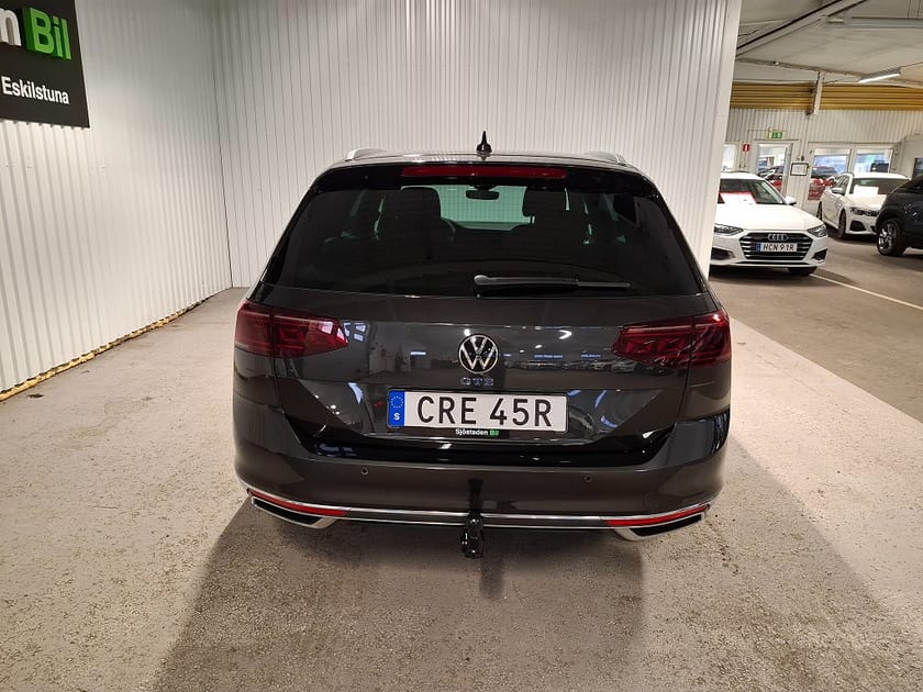 Bild 4 av Volkswagen Passat Sportscombi GTE SC 1.4 TSI Exe Bus,IQ-Lights,Drag,Navi,Cockpit