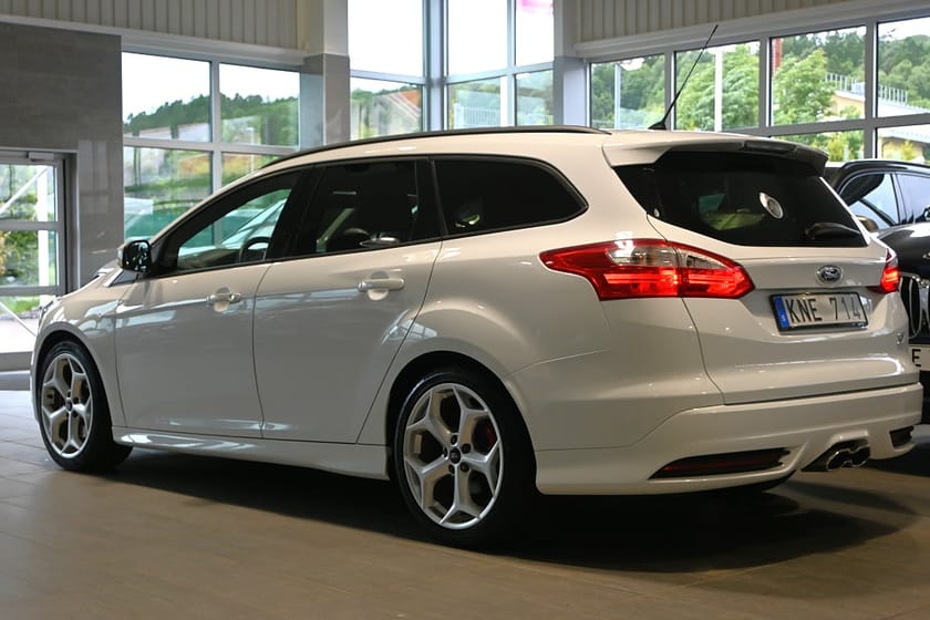 Bild 3 av Ford Focus ST Kombi 250hk Läder 18" Få ägare