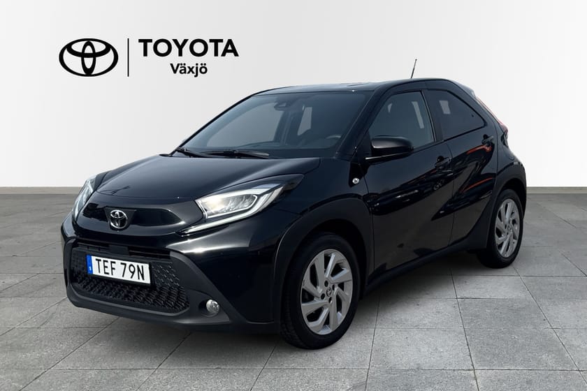 Bild 1 av Toyota Aygo X Play Comfort & Style Pack V-hjul