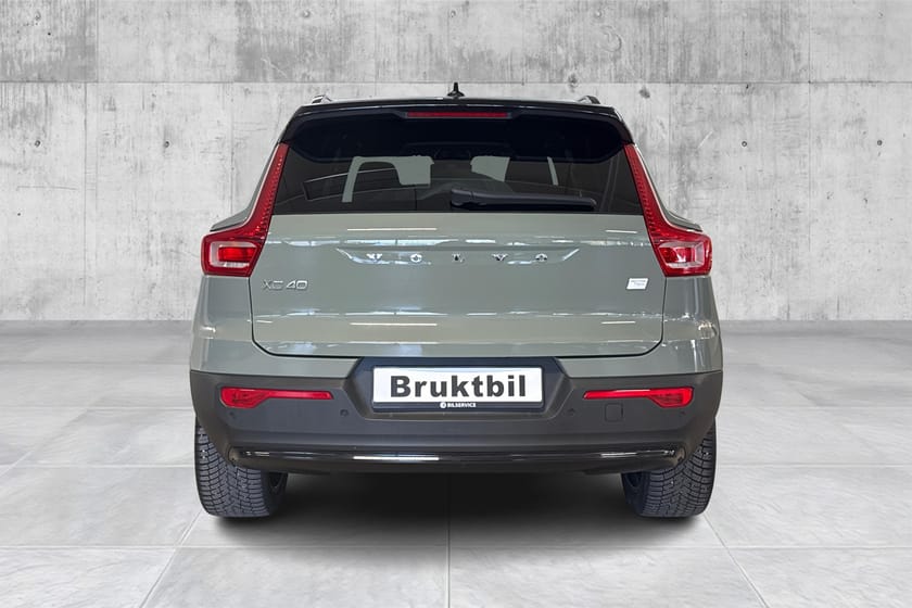 Bilde 4 av Volvo XC40 Recharge Twin Plus/Krok/Mørke ruter/VOC/BLIS