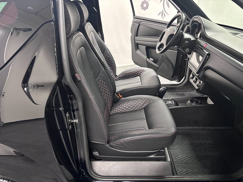 Bild 5 av Ligier JS50 0.5 DCI CVT ULTIMATE, AC, Värmesits, V-hjul, En ägare