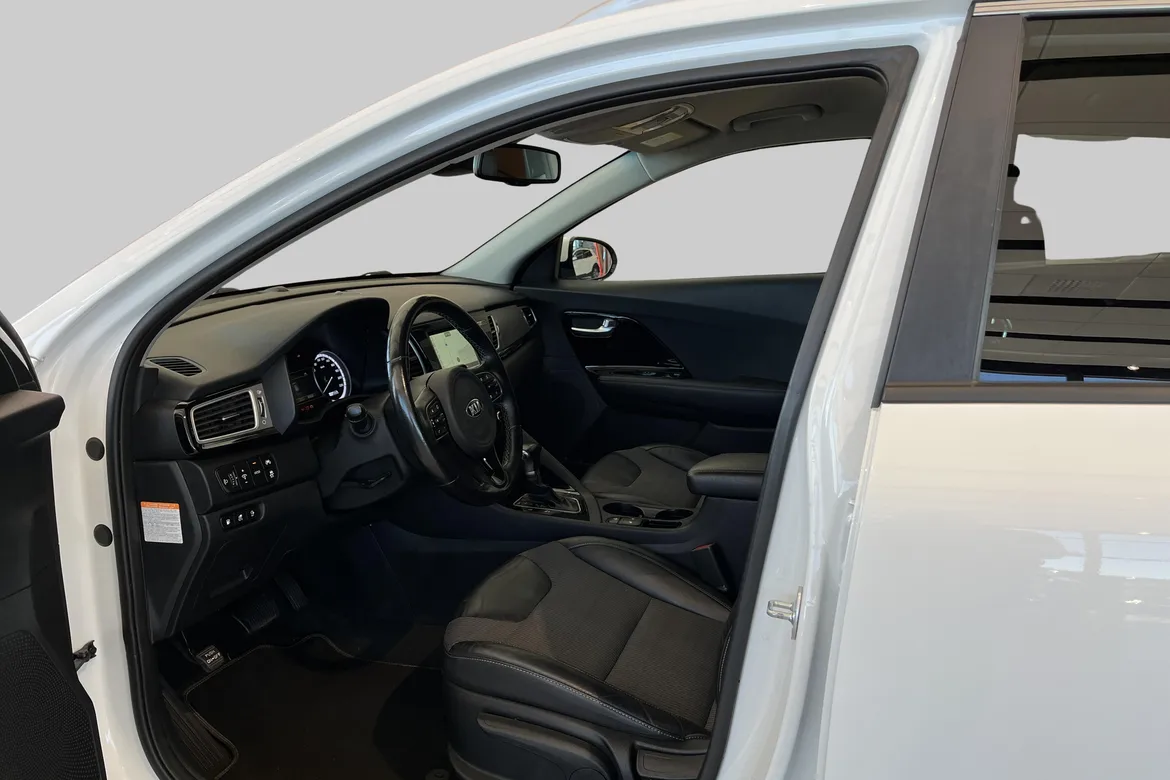 picture of a car