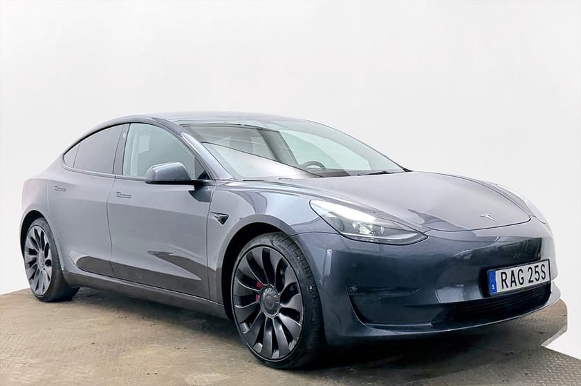 Bild 4 av Tesla Model 3 Performance Pano Läder AP Premiumljud 513hk