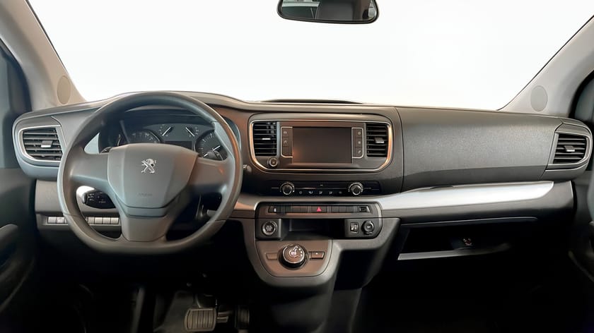 Bild 4 av Peugeot Traveller 177Hk / Motorvärmare / P-sensorer