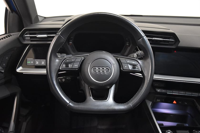 Bild 2 av Audi A3 Sportback 45 TFSI e Plug-in S-Line Cockpit P-värm AdaptivF 245hk