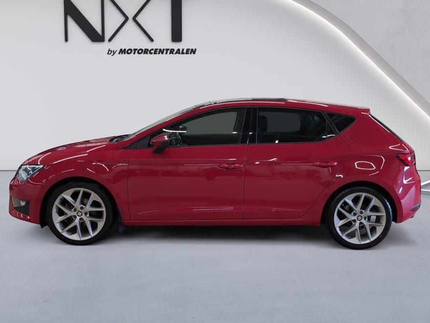 Bild 2 av SEAT Leon FR STCC/150hk/Man/Värmare/Pano/Kamera