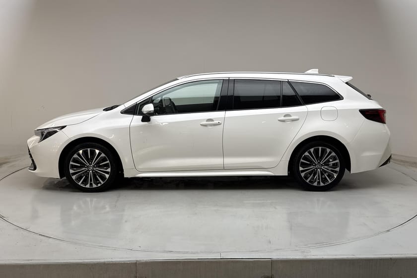 Bild 2 av Toyota Corolla Touring Sports Hybrid (140hk) Navi Kamera