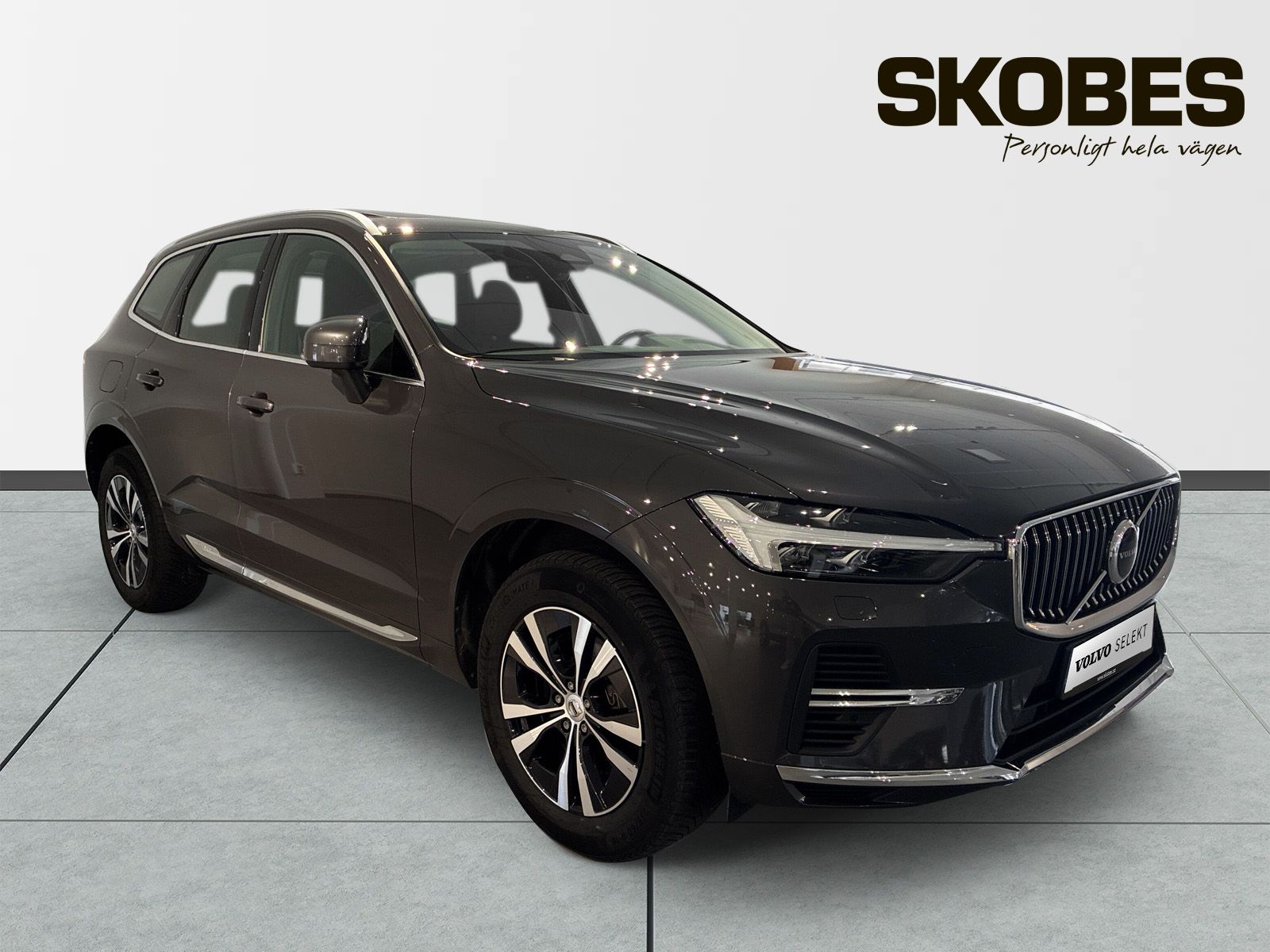 Volvo XC60 Recharge T6 Core Edition