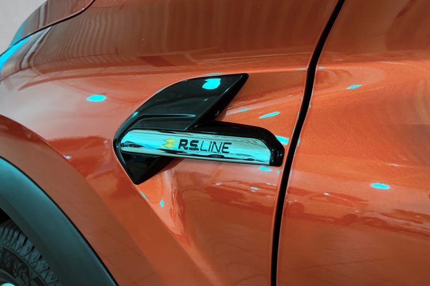 Bilde 5 av Renault Captur E-TECH Plugin-Hybrid 160 RS-line (Renault Sport)