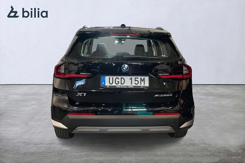 Bild 4 av BMW X1 xDrive25e | Innovation | Drag | 360 | Comfort access