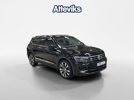 Volkswagen Tiguan Allspace 7-sätes R-Line/Drag/Kamera/Parkeringsvärmare/Elbaklucka