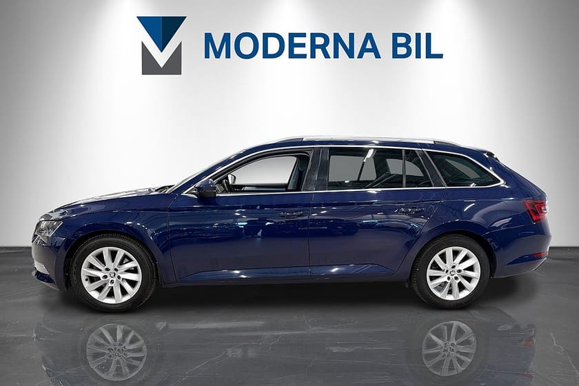 Bild 2 av Škoda Superb Kombi Skoda 2.0 TDI 190hk 4x4 Businessline Drag D-värm Canton