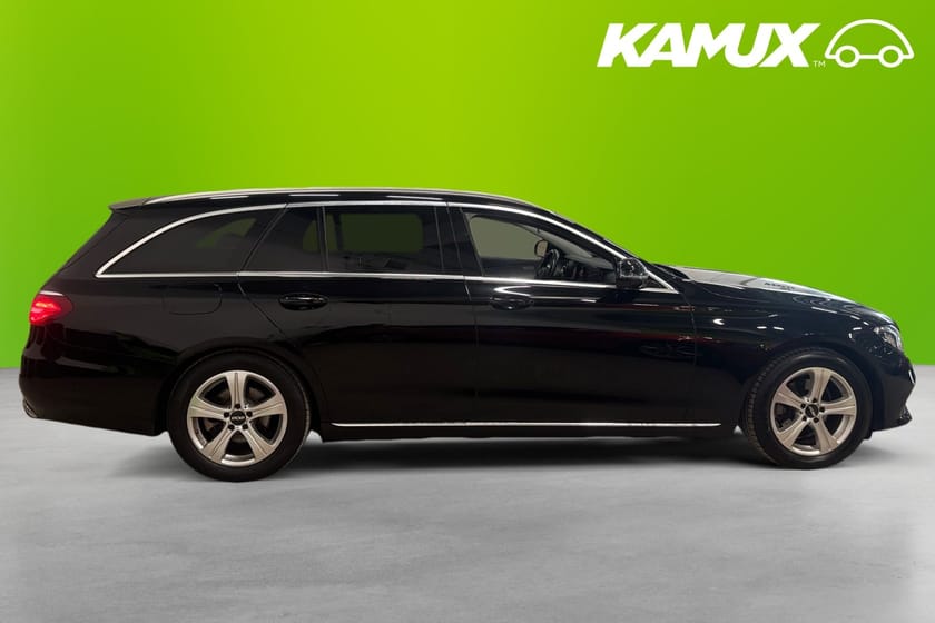 Bild 2 av Mercedes-Benz E 220 T d Avantgarde Drag Kamera Navi 194hk