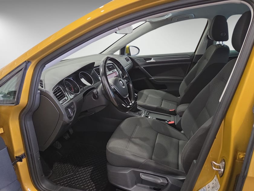 Bild 3 av Volkswagen Golf Sportscombi 1.6 TDI Man 116hk
