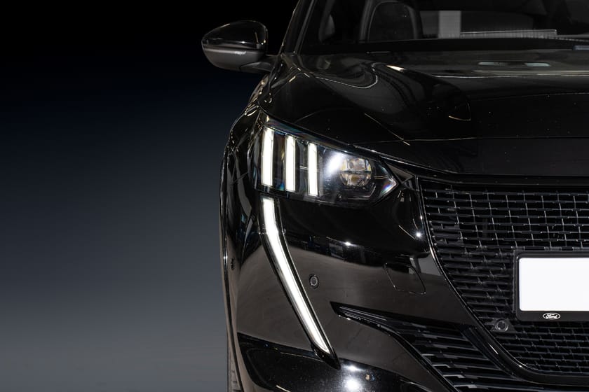 Bilde 4 av Peugeot e-208 E-2008 GT| Glasstak| ACC | LED | Navi