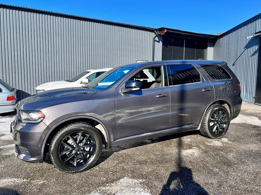 Bild 5 av Dodge Durango 5.7 V8 HEMI AWD R/T Black Top 364hk