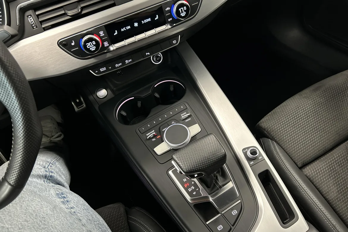 picture of a car
