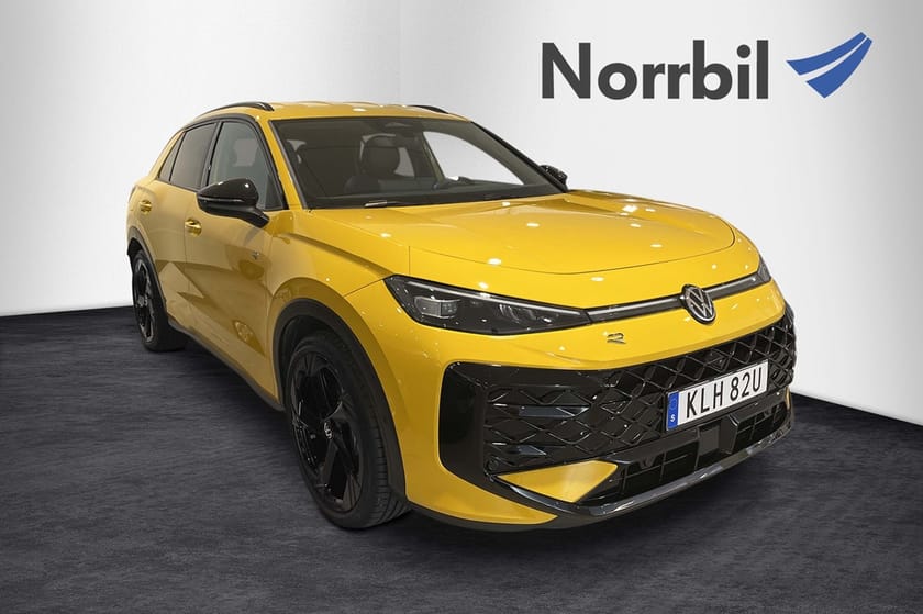 Bild 1 av Volkswagen T-Roc R-Line eTSI 150 Black Style Välutrustad!