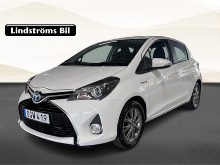 Toyota Yaris Hybrid 1.5 Active Kupéfläkt Sommar/Vinterhjul