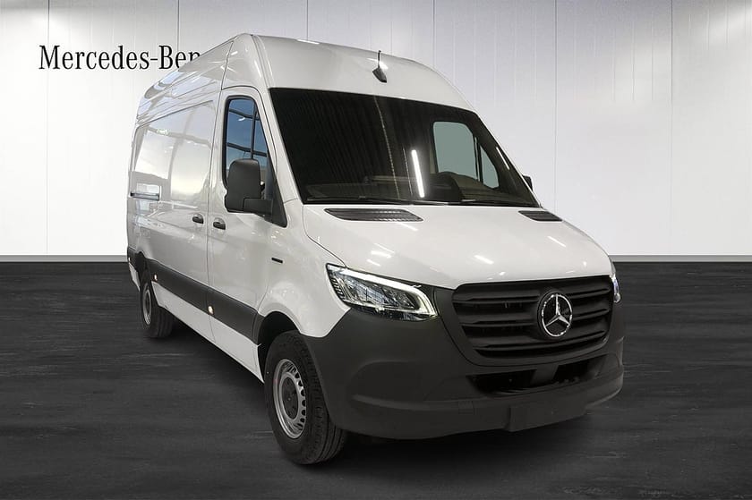 Bild 2 av Mercedes-Benz eSprinter 320 81 kWh elbil drag förklimatisering lagerbil