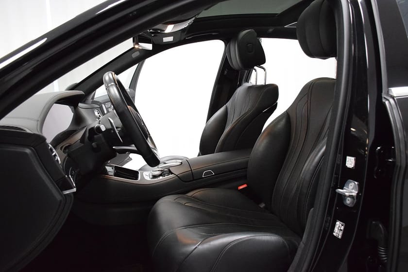 Bild 3 av Mercedes-Benz S 400 d 4MATIC L Lång AMG Exclusive/Panorama/Värmare