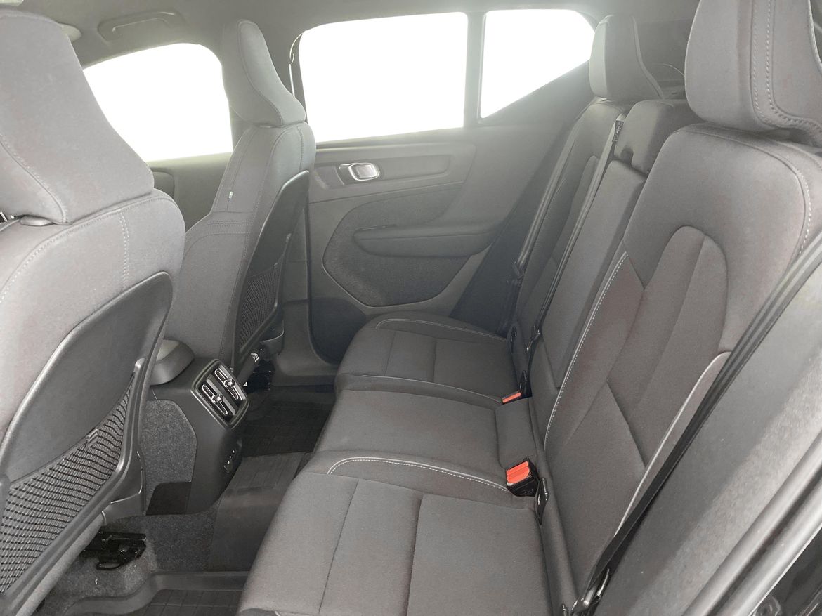 Volvo XC40 2023 - miniatyr 8