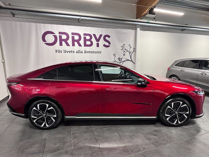 Bild 3 av Mazda 6e Standard Range Stand. 68,8 kWh Takumi Plus Panorama 0% Ränta