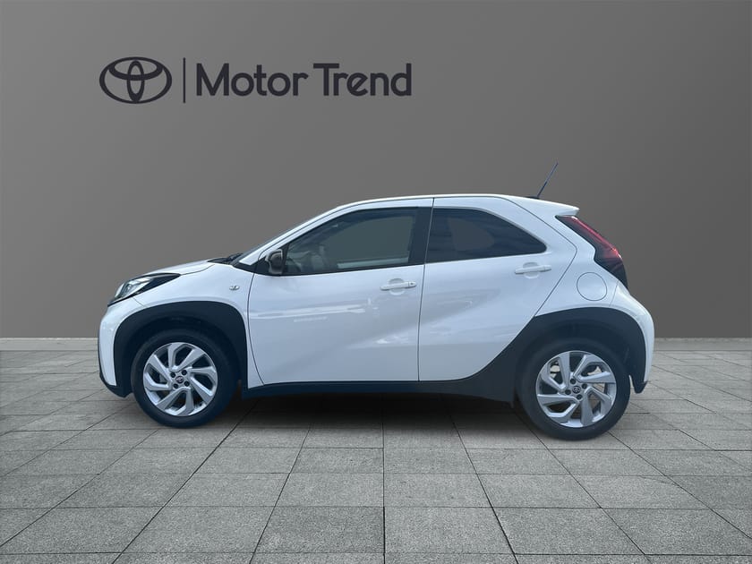 Bild 3 av Toyota Aygo X 1,0 S-CVT PLAY COMFORT & STYLE PACK