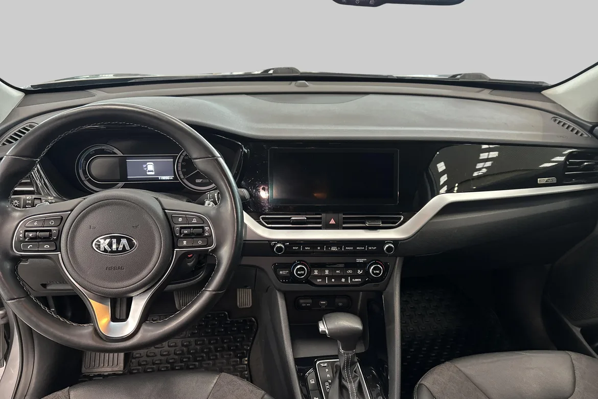 picture of a car