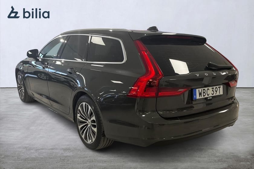 Bild 2 av Volvo V90 D3 Momentum | Klimatpaket | Dragkrok