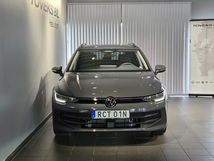 Bild 2 av Volkswagen Golf Sportscombi 1.5 eTSI 150hk |Drag|Backkamera