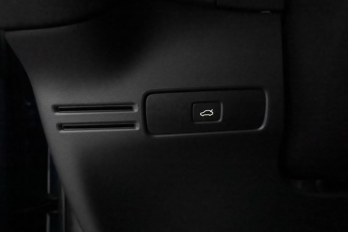 Volvo C40 2023 - miniatyr 16