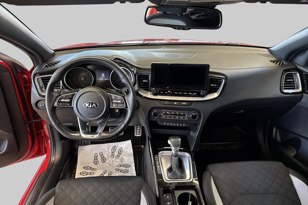 picture of a car