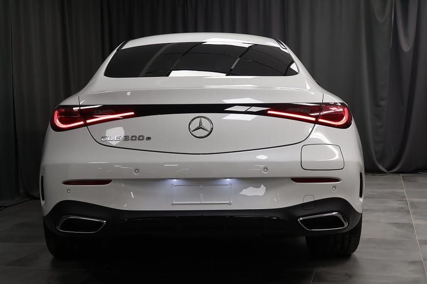 Bild 4 av Mercedes-Benz CLE 300 e Coupé AMG PREMIUM PLUS PANO HUD BURMESTER *MOMS*