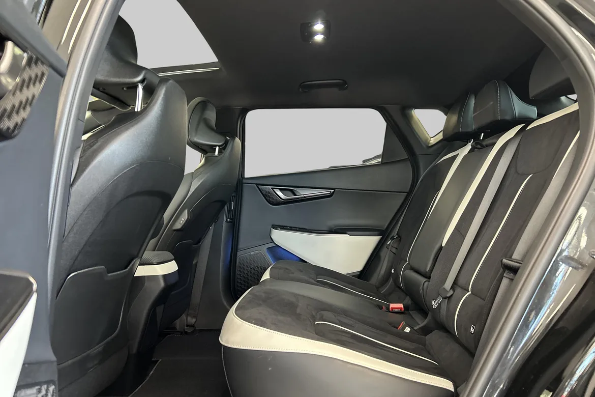 picture of a car