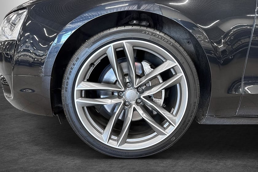 Bild 2 av Audi A8 3.0 TDI V6 Quattro TipTronic (250hk) Taklucka Bose Navi