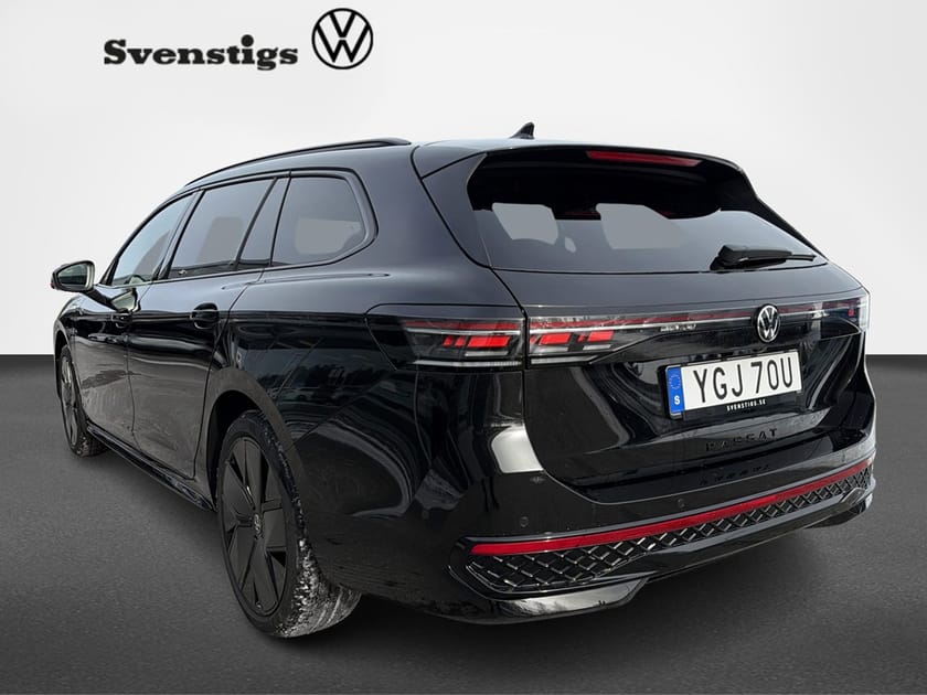 Bild 3 av Volkswagen Passat Variant eHybrid R-Line 272hk OMG Leverans