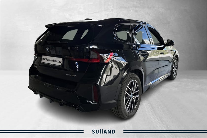 Bilde 5 av BMW iX1 xDrive30 M-SPORT,HENGERFESTE, PANORAMATAK, H&K, SERVICEAVTALE