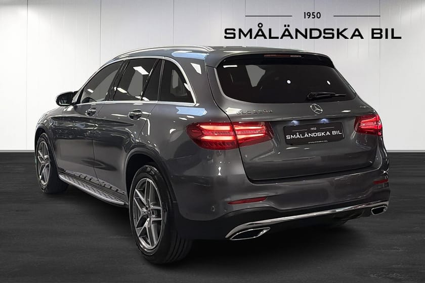 Bild 3 av Mercedes-Benz GLC 220 d 4MATIC AMG Line Panorama Drag 170hk