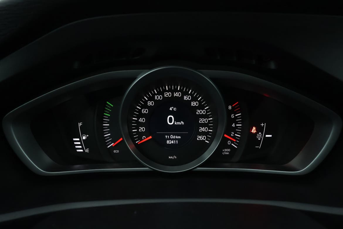 Volvo V40 2018 - miniatyr 11